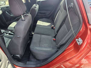 Usado 2019 F-or-d Fi-es-ta SE LHD - Product Image 4