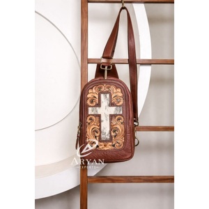 Bolso de Hombro y Pecho de Cuero Repujado a Mano, Nuevo, Elegante y Moderno, Bolso de Viaje de Piel con Pelo, Fácil de Llevar, Multiusos - Product Image 1