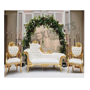 Ensemble de canapés design pour la mariée et le marié pour la scène de réception Superbe canapé en or blanc avec chaises sculptées à la main Ensemble de canapés design pour la scène du Royaume-Uni - Product Image 1