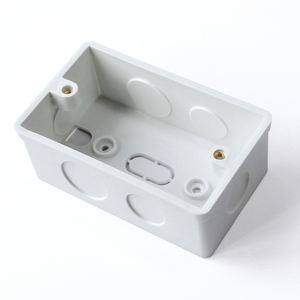 Caja de descarga única de PVC personalizada hecha en Vietnam, conducto flexible para proyectos eléctricos con colores personalizados - Product Image 3