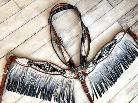 สีน้ำตาล