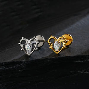 Titane Fil Interne CZ Coeur Avec Épines Lèvre Labret Monroe Stud Floral Cartilage Helix Boucle D'oreille Dos Plat Piercing Bijoux - Product Image 1