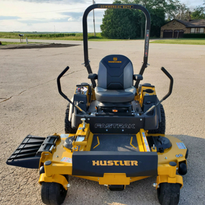 Cortadora de Césped Autopropulsada Hustler Fastrak 60 2025, de Gasolina, 2 Tiempos, Inalámbrica, 4 Alturas Máximas de Corte, Motor de Grado Industrial de 125cc - Product Image 1