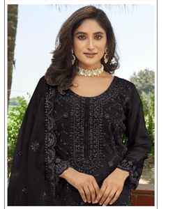 ชุดชอลวาร์กาเมซผ้าโปร่งบางแบบดั้งเดิมพร้อมลายปักที่สวยงามด้านล่างของ Santoon และดีไซน์แบบปาร์ตี้ - Product Image 1