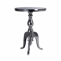 Rangement style américain pour balcon Mobilier de salon Design moderne Plaqué argent Forme ronde pour fleurs Table de chevet de luxe Ronde