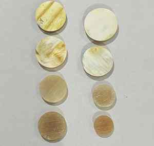 Botón de cuerno de Búfalo Blanco de alta calidad, espacios en blanco, cuerno de vaca africano, botones decorativos en blanco para botones, industria directa desde la India - Product Image 3