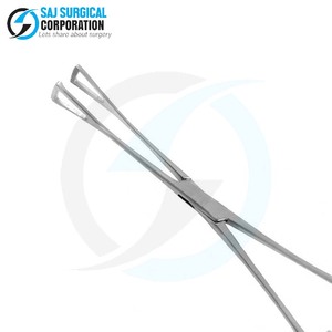 Pince à tissus chirurgicale Duval Mécanisme à cliquet en acier allemand pour une tenue sûre mais douce dans les salles d'opération CE - Product Image 6