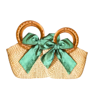 Bolso de mano de jacinto de agua ecológico de primera calidad con lazo de satén, bolsos de mujer, bolsos de paja hechos a mano sostenibles - Product Image 1