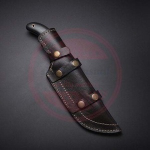Cuchillo de Rastreador Damasco Hecho a Mano Personalizado con Funda de Cuero, Cuchillos de Rastreador de Hoja Fija de Acero al Carbono - Product Image 6