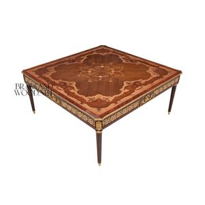 Mesa de Centro Cuadrada con Diseño Intrincado Incrustado y Detalles en Latón para Decoración de Hogar de Lujo y Elegancia Atemporal - Product Image 3