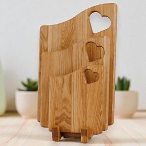 Planche à découper et plateau de service en bois - Durable, lavable au lave-vaisselle - Product Image 6