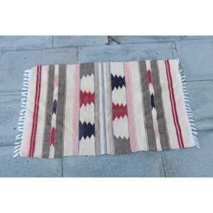 Alfombra Turca Vintage, Alfombra Pequeña de 1.8x2.9 pies, Alfombra de Lana con Diseño de Parches Rojos y Azules - Product Image 4