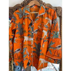 Conjunto de Pijama con Estampado Floral de Jungla, Talla Única, Transpirable, Cintura Elástica con Botones y Cordón Ajustable, para Familias y Damas de Honor, Color Naranja - Product Image 1