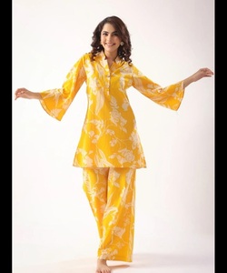 Vestidos Sonia para Mujer, Trajes Listos para Usar, Conjuntos Vintage Cortos para Fiesta, Conjunto Clásico de Top y Pantalón, Ropa Tradicional Rusa Informal - Product Image 4