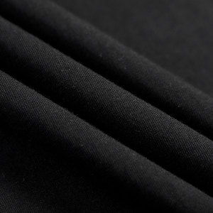 Vente en gros T-shirts noirs 100% coton imprimés avec logo personnalisé de haute qualité pour hommes - Product Image 3