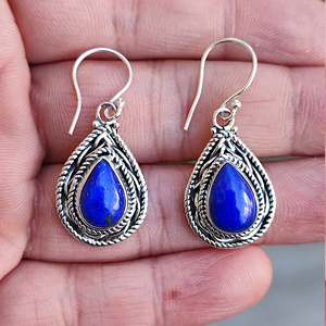 Boucles d'oreilles pendantes en argent sterling faites à la main, pierre précieuse en lapis-lazuli en forme de poire, forme de goutte d'eau, bijoux bohèmes pour anniversaire - Product Image 3