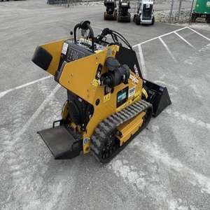 Minicargadora de dirección deslizante BOXER 375 usada a la venta, cargadora frontal tipo oruga, MINICARGADORA con motor, incluye núcleo de bomba - Product Image 2