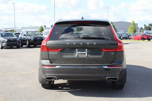 ใช้ปี 2021 สำหรับ XC60 T5 Inscription SUV R20 เบาะหนังสีเข้มด้านซ้าย - Product Image 3