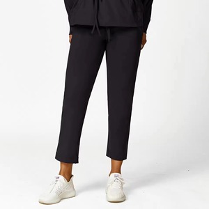 Pantalon de sport décontracté pour femmes pantalon de survêtement de couleur unie poches à taille élastique pantalon droit respirant pour la course de printemps - Product Image 3