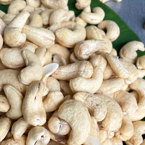 Manufacturing Cashew Nuts <b>Vacuum</b> Organic Raw Cashew Nuts Santigo Viet Nam Wholesale Exported To EU, Middle East - Product Image 1