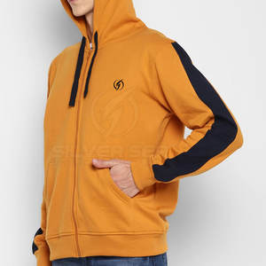 2023 unisexe personnalisable pull à capuche impression de haute qualité sur solide motif vêtements de sport vêtements d'hiver-hommes en gros personnalisé - Product Image 1