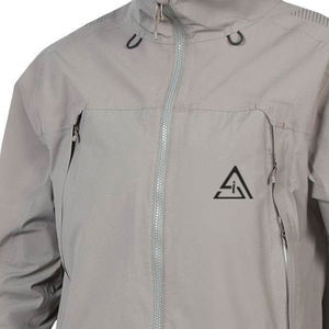 Chaqueta cortavientos de manga larga para hombre, fabricada en Pakistán, de bajo precio, impermeable, de color liso, para senderismo, softshell, para nieve, con cuello alto. - Product Image 5