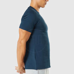 เสื้อยืดออกกำลังกายผ้าโพลีเอสเตอร์/ ผ้าฝ้ายเนื้อนุ่มออกแบบได้ตามต้องการ - Product Image 4