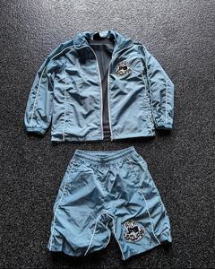 Conjuntos cortavientos personalizados, chaqueta y pantalones cortos, ropa de calle ligera con ribete reflectante, chándal de nailon para hombre, conjuntos de pantalones cortos cortavientos - Product Image 3