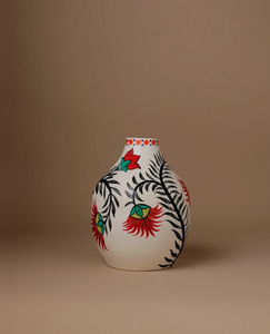 Vase en céramique peint à la main Madhubani Peacock, artisanal, décoratif, pour salon, bureau, hôtel, intérieur, maison - Product Image 4