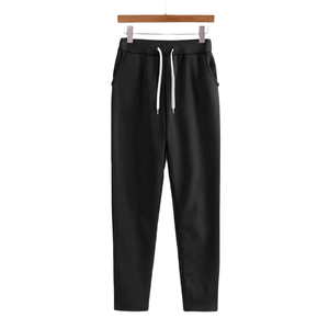 Pantalons de jogging décontractés pour femmes, conçus pour un usage quotidien, avec des poches profondes et une taille confortable à cordon de serrage - Product Image 1