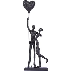 Hermosa escultura metálica de pareja para San Valentín que cuenta una historia silenciosa de amor sin necesidad de palabras, increíblemente elaborada por KHOOSI. - Product Image 1