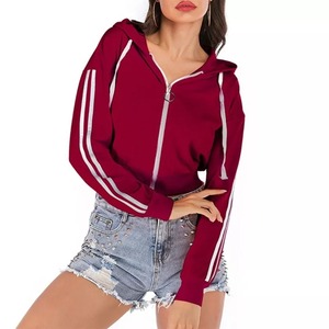 Vente en gros de LOGO personnalisé de haute qualité pour femmes vierge avec fermeture éclair complète et cordon de serrage sweat à capuche à manches longues en polaire douce à rayures - Product Image 3