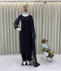 Ensemble de Kurta évacuant l'humidité réversible de Style traditionnel pour les femmes imprimés ethniques à la mode broderie complexe fêtes de taille unique - Product Image 1