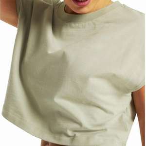 Haut court à manches courtes pour femme, coupe ajustée, en tissu confortable et respirant, fabriqué par Zavi Sports, modèle 2026 OEM. - Product Image 4