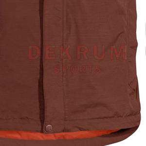 Chaqueta de lluvia resistente de poliéster 100% al por mayor impermeable y ligera nueva condición para el invierno hecha en Pakistán - Product Image 5