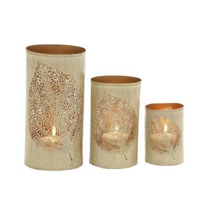 Petit support votif en fer avec design floral laser de précision parfait pour les tables de mariage ou les configurations romantiques - Product Image 1