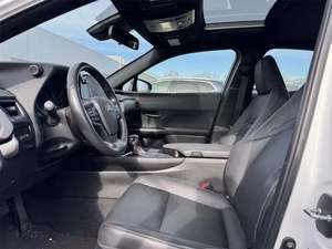 LEXUS UX HYBRID 250H F SPORT DESIGN AWD 2023 USADO, Volante a la Izquierda/Derecha - Product Image 6