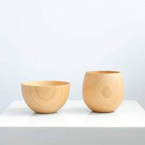 Bol artisanal naturel en bois massif pour la cuisine décor rustique salade table à manger écologique - Product Image 1