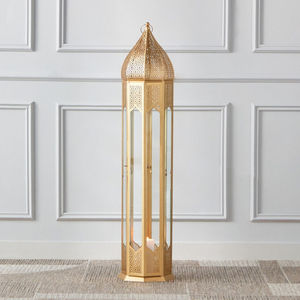Últimas 2025 Venta caliente Decoraciones navideñas Hierro Hexágono Oro Marroquí Linternas de piso con vidrio transparente - Product Image 1