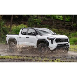 2020-2022 pour Toyota Tacoma Pick Truck avec moteur turbo intérieur en cuir foncé FWD Drive et taille de pneu R19 - Product Image 4