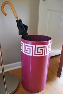 Porte-parapluie d'intérieur en fil de maille de couleur rose avec un design élégant Parfait pour le rangement des parapluies et la nouvelle décoration de la maison - Product Image 3