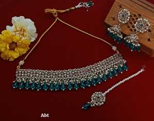 Nuevo diseño chapado en oro tradicional gota perla y piedra tachonado pendiente Mangtika gargantilla collar conjunto y conjunto de joyería para mujer - Product Image 2