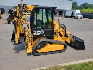 Chargeuse-pelleteuse JCB 1CXT assez utilisée et neuve - Product Image 5