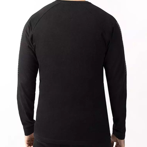 เสื้อยืดออกกำลังกายสำหรับผู้ชายคอกลมผ้าคอตตอน100% แห้งเร็วระบายอากาศได้ดีพิมพ์โลโก้ได้ตามต้องการสำหรับฤดูร้อน - Product Image 5