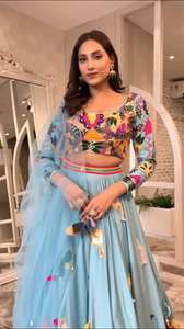 Diseñador Heavy Georgette Lehenga Choli con Chine Sequin Work Net Dupatta para bodas Eventos festivos y ropa de fiesta - Product Image 5