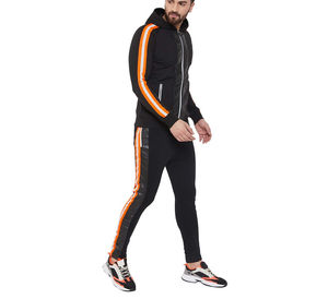 2025ชุดวอร์มมีซิปสำหรับผู้ชายชุดออกกำลังกายสีพื้นน้ำหนักเบาสวมใส่สบายสำหรับฤดูหนาวโลโก้ออกแบบได้ตามต้องการ - Product Image 3
