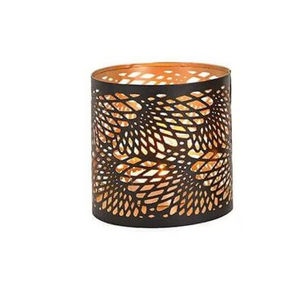 Porte-bougie minimaliste en métal, adapté aux thèmes de décoration simples, avec un aspect propre et une ambiance lumineuse chaleureuse - Product Image 1