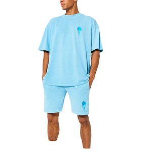 Meilleures ventes Ensemble short pour homme personnalisé à manches courtes Logo personnalisé Service OEM Ensemble léger d'été pour homme - Product Image 1