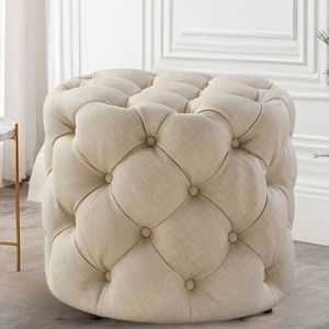 Poufs modernes en velours beige pour chambre à coucher ou salon - Product Image 1