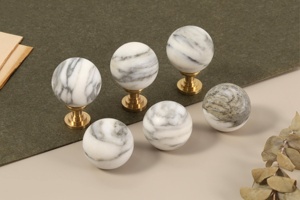 Poignée de porte hexagonale en marbre noir et laiton avec couleur, forme et taille personnalisées, fabriquée en Inde - Product Image 6
